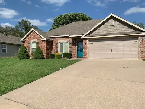3057 Chelsey Ln, Springdale, AR 72764