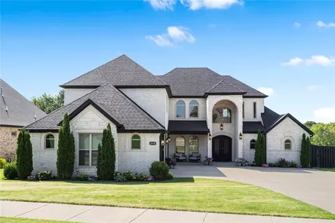 3030 Laurel Cir, Centerton, AR 72719