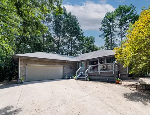 3 Beaconsfield Ln, Bella Vista, AR 72714