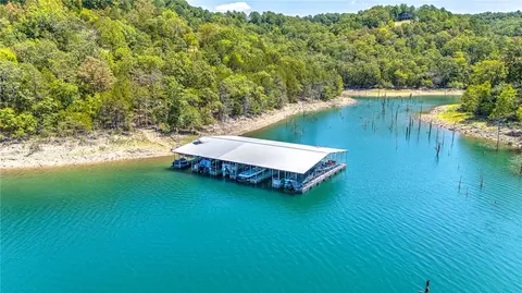 50 County Road 1526, Eureka Springs, AR 72632