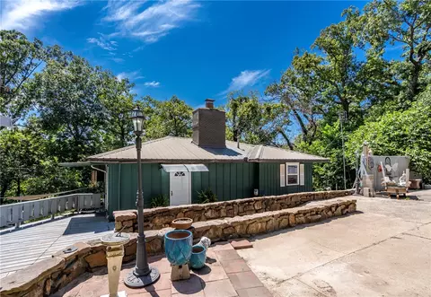 23450 Quicks Loop, Siloam Springs, AR 72761
