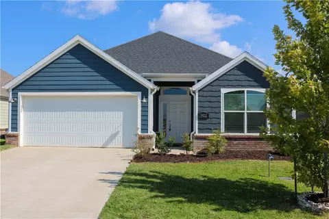 5422 Overcrest Ave, Springdale, AR 72764