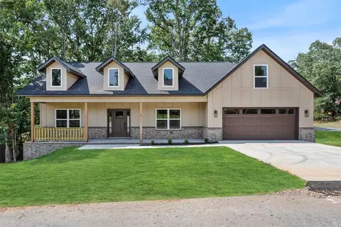 2 Chippenham Ln, Bella Vista, AR 72714