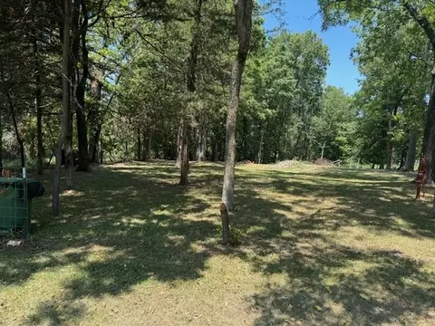 707 E Hilltop Dr, Rogers, AR 72756