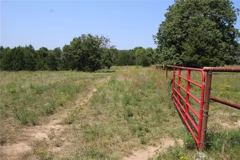 001-05503 E 000 E Hwy 62, Yellville, AR 72687