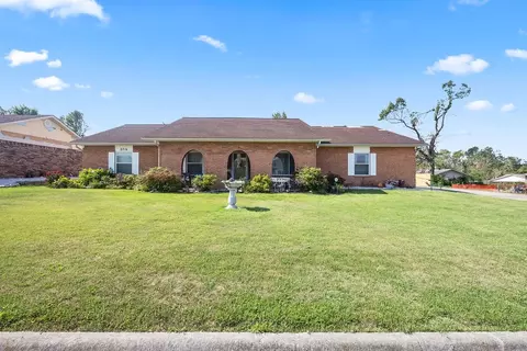 2716 W Ash St, Rogers, AR 72758