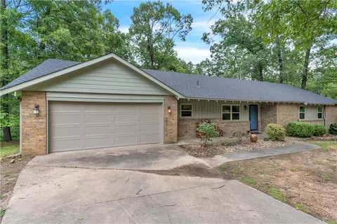 8606 Wild Cherry Dr, Rogers, AR 72756 photo 4