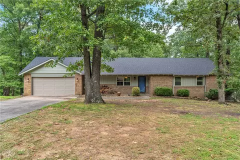 8606 Wild Cherry Dr, Rogers, AR 72756 photo 3