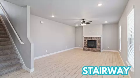 Living - 2110 Periwinkle Pl, Centerton, AR 72719 photo 2 of 2