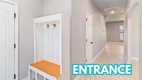 Entry Way - 2110 Periwinkle Pl, Centerton, AR 72719 photo 1 of 3