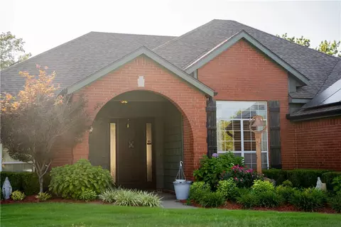 1900 Silverado Pl, Springdale, AR 72762 photo 2