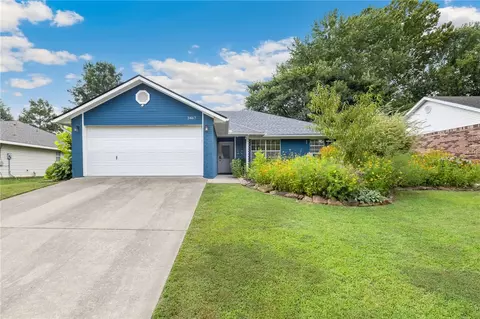 3467 Vassar St, Fayetteville, AR 72704