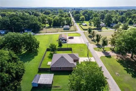 720 W Line St, Dyer, AR 72935 photo 36