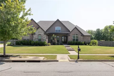 2731 N Floral Ct, Fayetteville, AR 72704