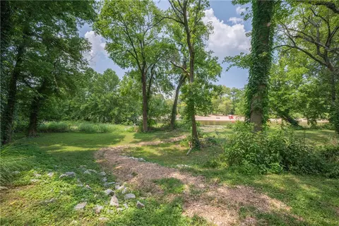 655 Easy St, Noel, MO 64854 photo 43
