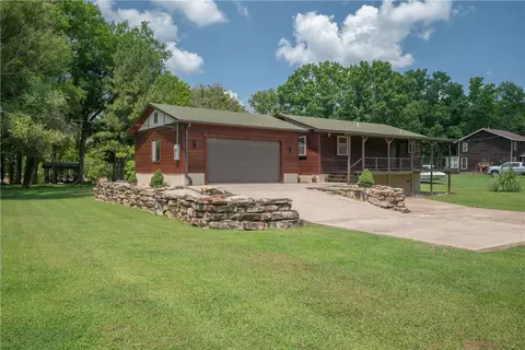655 Easy St, Noel, MO 64854 photo 2