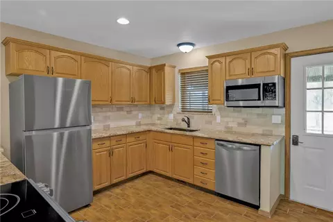 655 Easy St, Noel, MO 64854 photo 17