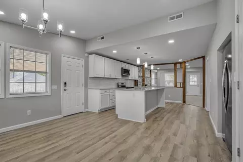 806 Gamble Rd, Centerton, AR 72719 photo 3