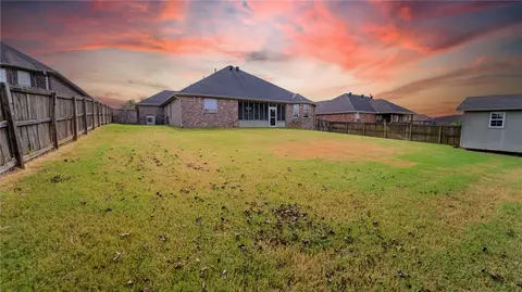 3336 Glenbrook Loop, Springdale, AR 72764 photo 3