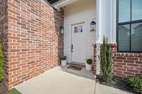3509 SW Awakening Ave, Bentonville, AR 72713