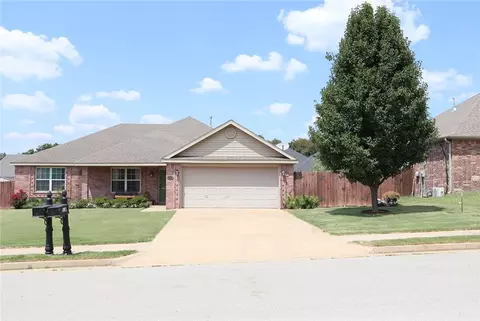 518 Harness Ln, West Fork, AR 72774