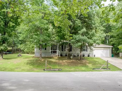 62 S Cedar Ave, West Fork, AR 72774