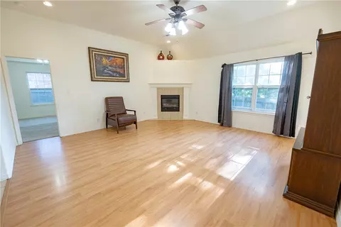 Living - 1247 Apache Trl, Springdale, AR 72764 photo 2 of 2