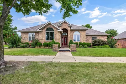 6168 Dancing Rabbit Dr, Springdale, AR 72762