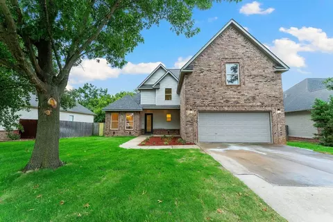 3601 SW Briar Creek Ave, Bentonville, AR 72712