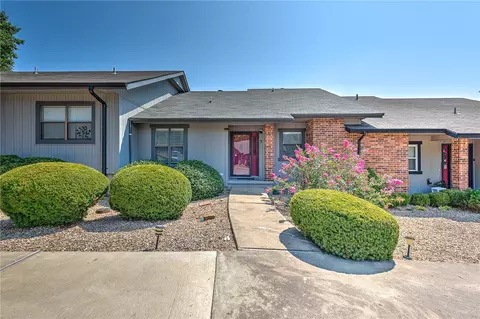 3 Canova Ln, Bella Vista, AR 72714
