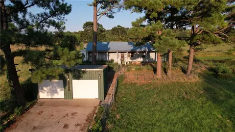 11618 Greasy Valley Rd, Prairie Grove, AR 72753