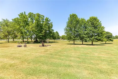 Exterior - 1959 Private Road 1064, Monett, MO 65708 photo 7 of 7