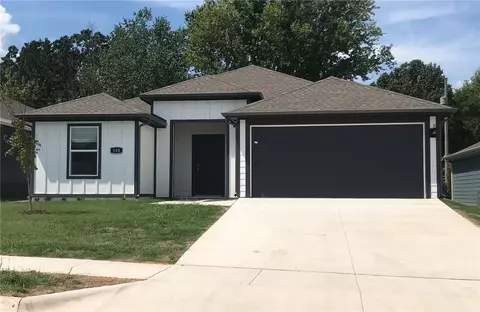 105 NW Pinwheel St, Highfill, AR 72734