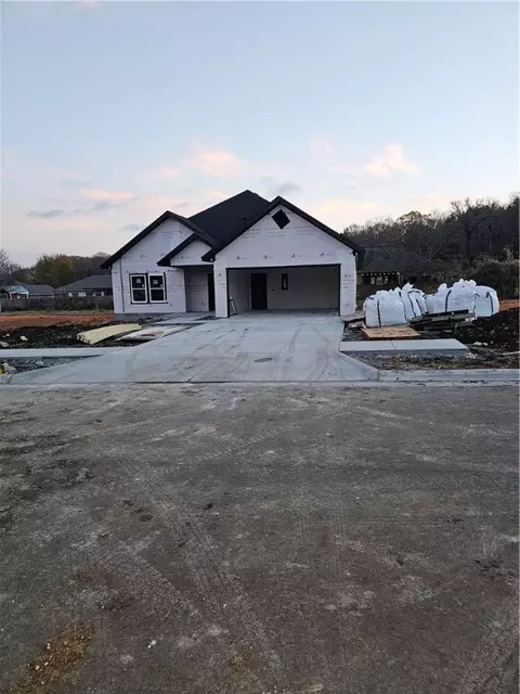 345 Smith St, West Fork, AR 72774 photo 2