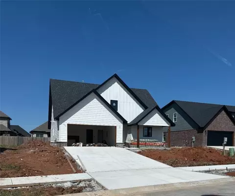 4800 SW Elderwood St, Bentonville, AR 72713