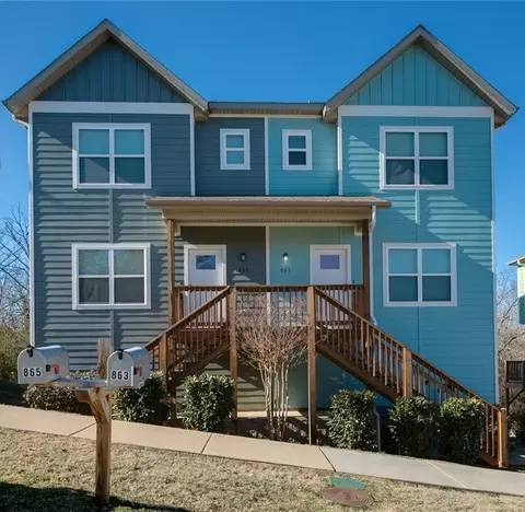 863865 S Rose Ave, Fayetteville, AR 72701