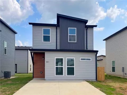 851 New York Ave, Bentonville, AR 72713