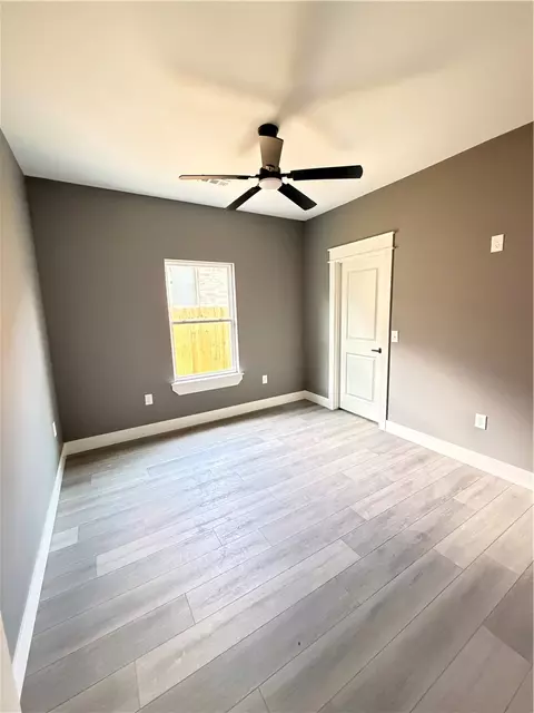 Bedroom - 385 Smith St, West Fork, AR 72774 photo 2 of 4