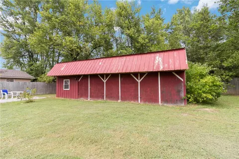 Exterior - 703 E Sumac, Rogers, AR 72756 photo 7 of 7