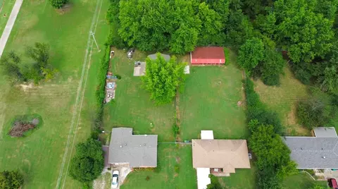 View/Area - 703 E Sumac, Rogers, AR 72756 photo 1 of 2