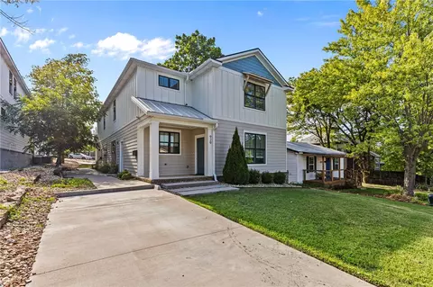 929 931 Oakland Ave, Fayetteville, AR 72701
