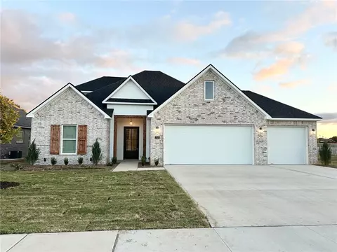 7727 Via Roma Ave, Springdale, AR 72762