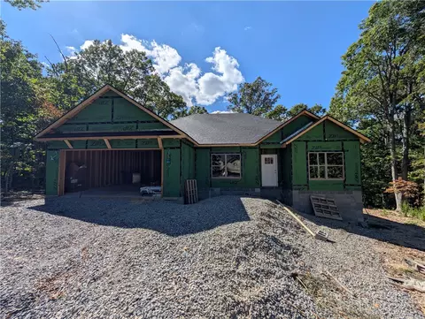 9 Craig Ln, Bella Vista, AR 72715