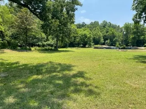 1946 N College Ave, Fayetteville, AR 72703