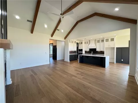 302 Estella St, Lowell, AR 72745 photo 7
