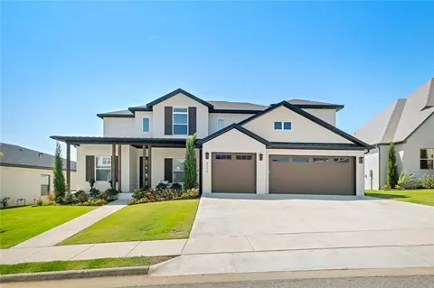 8004 W Claverton St, Rogers, AR 72758