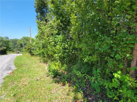Cheviot Lane, Bella Vista, AR 72715