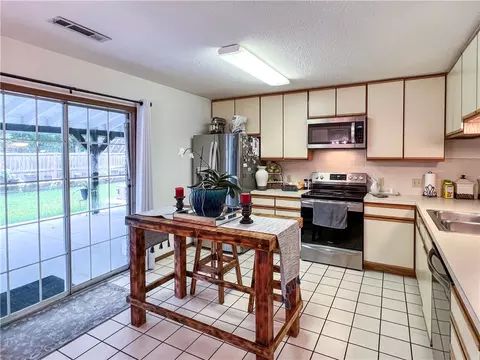 Kitchen - 2644 Ruth Ave, Springdale, AR 72764 photo 1 of 6