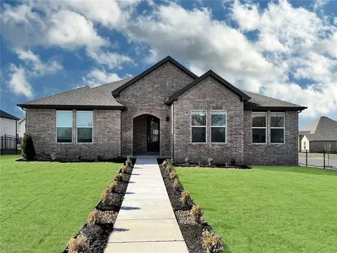 2964 S Cobalt Ave, Fayetteville, AR 72701