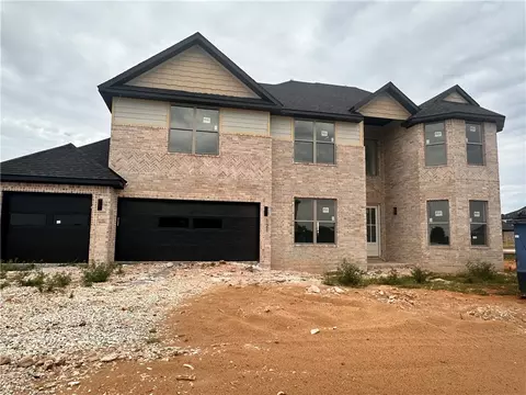 1121 Longbourn Dr, Centerton, AR 72719